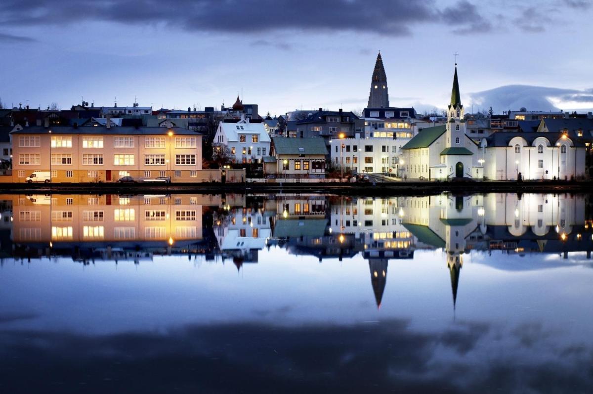 Lundur Apartments - Down Town Reykjavík Eksteriør billede