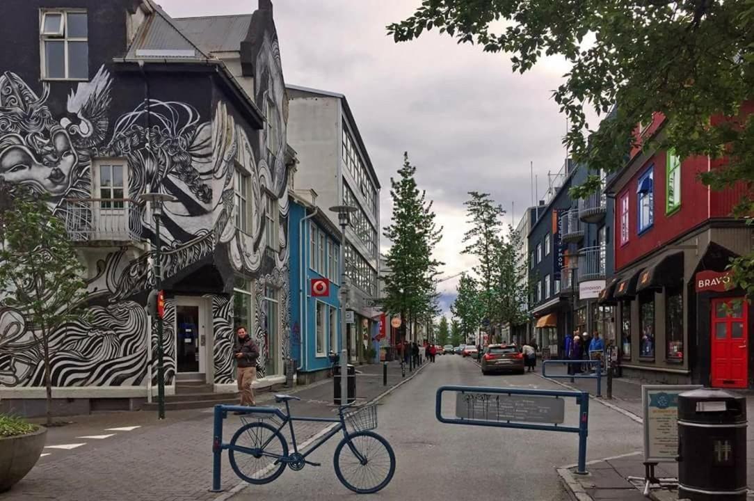 Lundur Apartments - Down Town Reykjavík Eksteriør billede